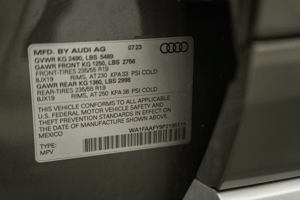 Used 2023 Audi Q5 2.0T Prestige w/ Prestige Package AWD/4WD image 38