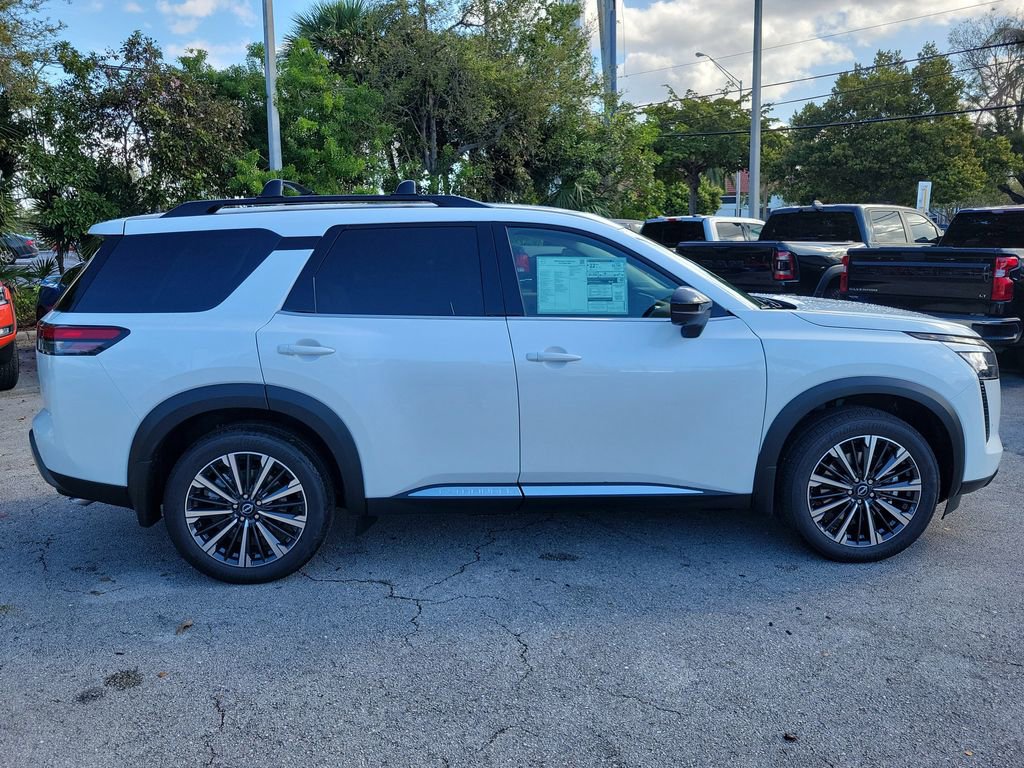 New 2026 Nissan Pathfinder Platinum image 8