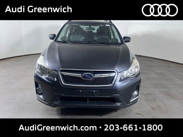 Used 2016 Subaru Crosstrek 2.0i Limited AWD/4WD image 2