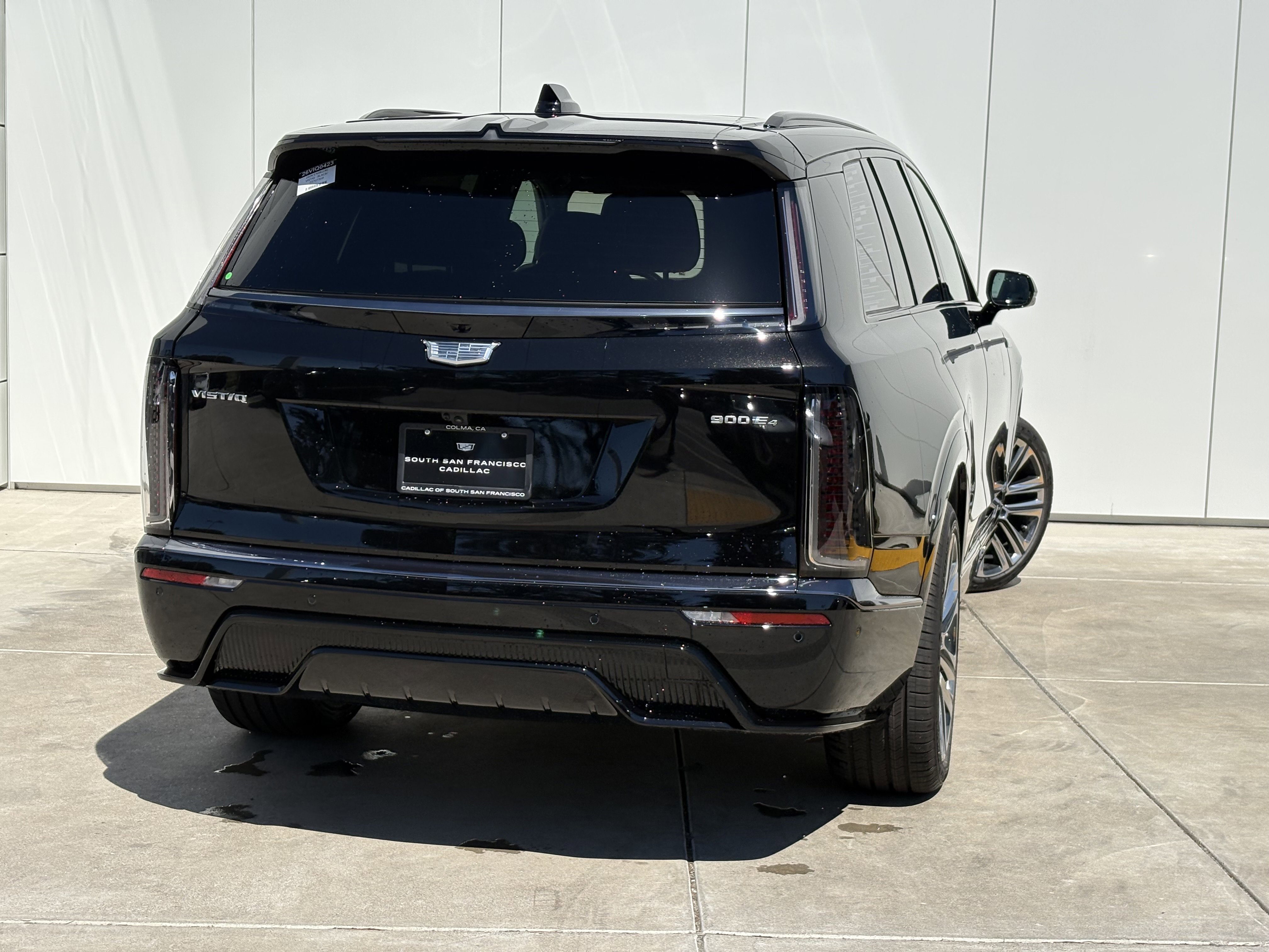 New 2026 Cadillac Vistiq Platinum image 6