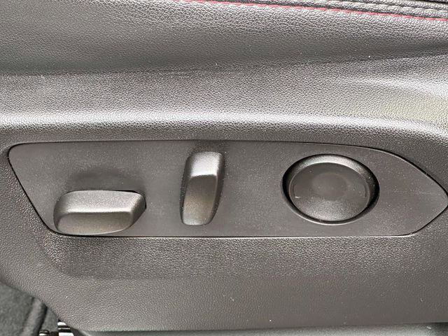 Used 2025 Chevrolet Suburban RST w/ Sun And Tow Package image 10