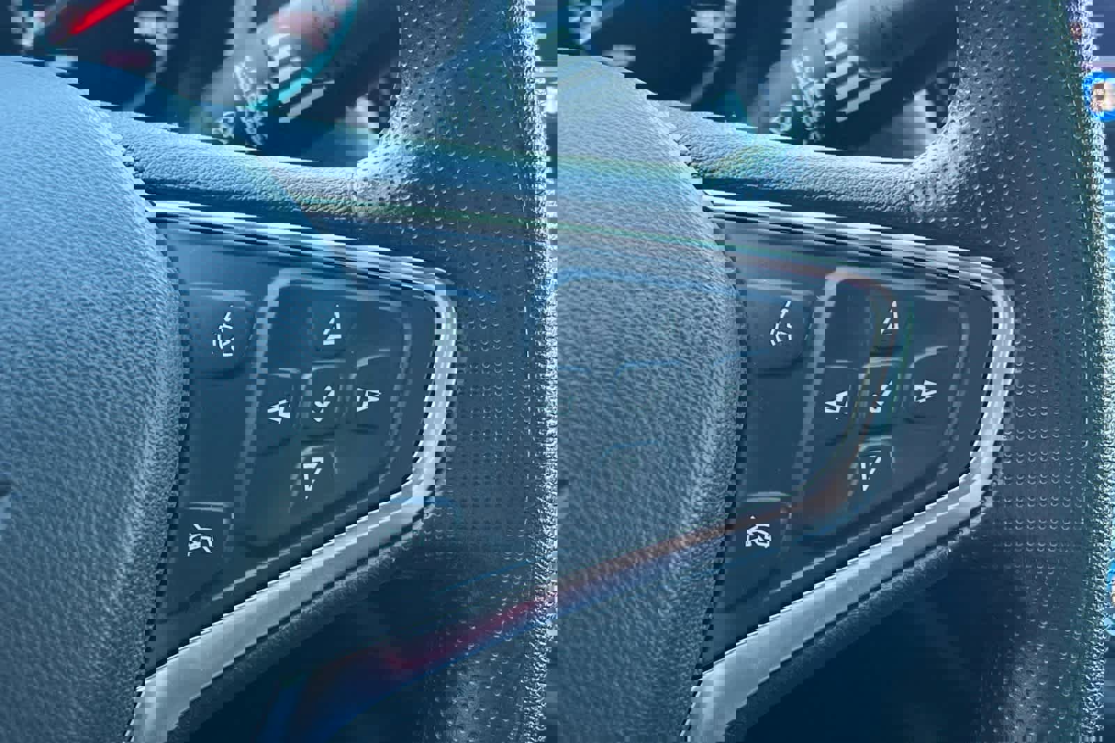 Used 2024 Chevrolet Malibu LT image 29