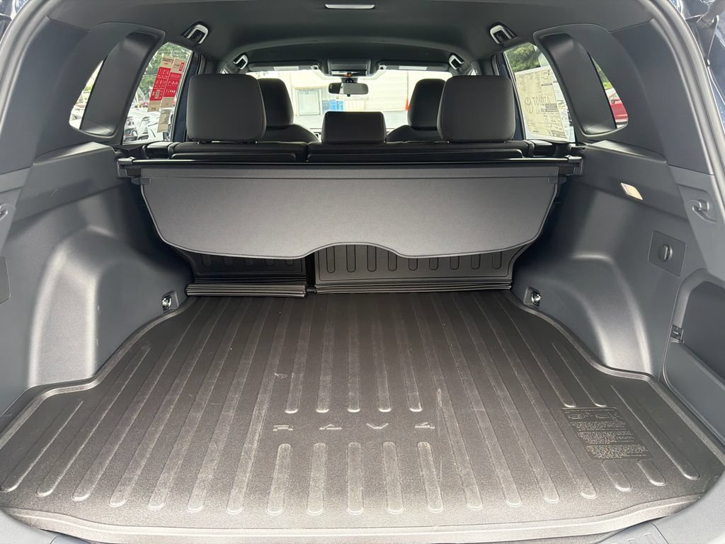 New 2026 Toyota RAV4 SE w/ Weather Package AWD/4WD image 22