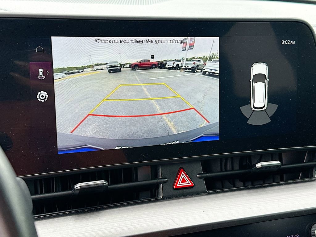 Used 2023 Kia Sportage EX image 23