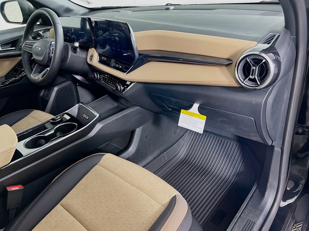 New 2026 Chevrolet Equinox ACTIV w/ Safety and Technology Package image 29