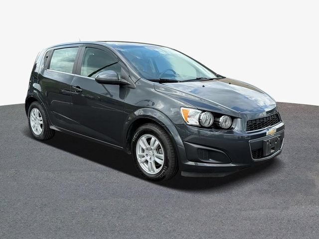 Used 2015 Chevrolet Sonic LT FWD image 4