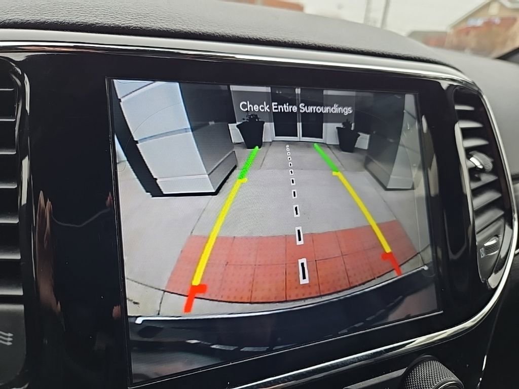 Used 2020 Jeep Grand Cherokee Limited image 33