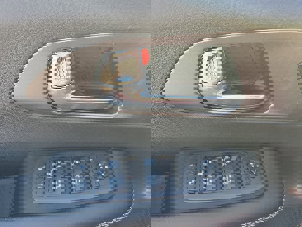 New 2026 Chrysler Pacifica Select image 29