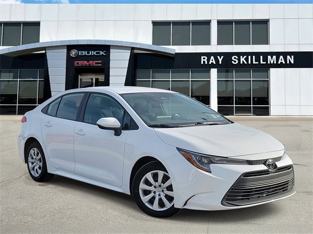 Used 2024 Toyota Corolla LE