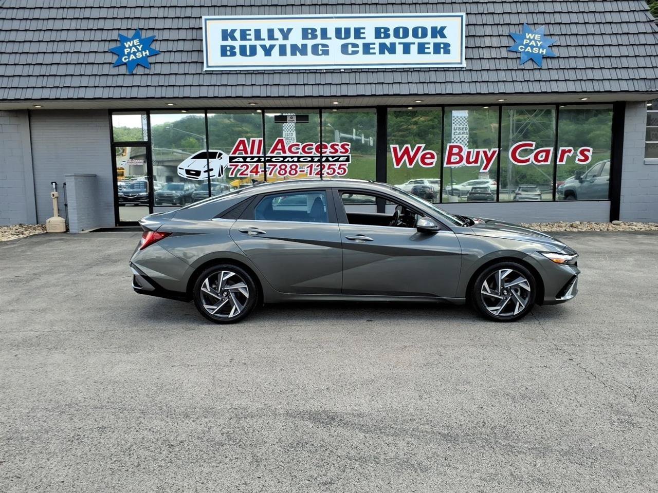 Used 2024 Hyundai Elantra Limited FWD image 1