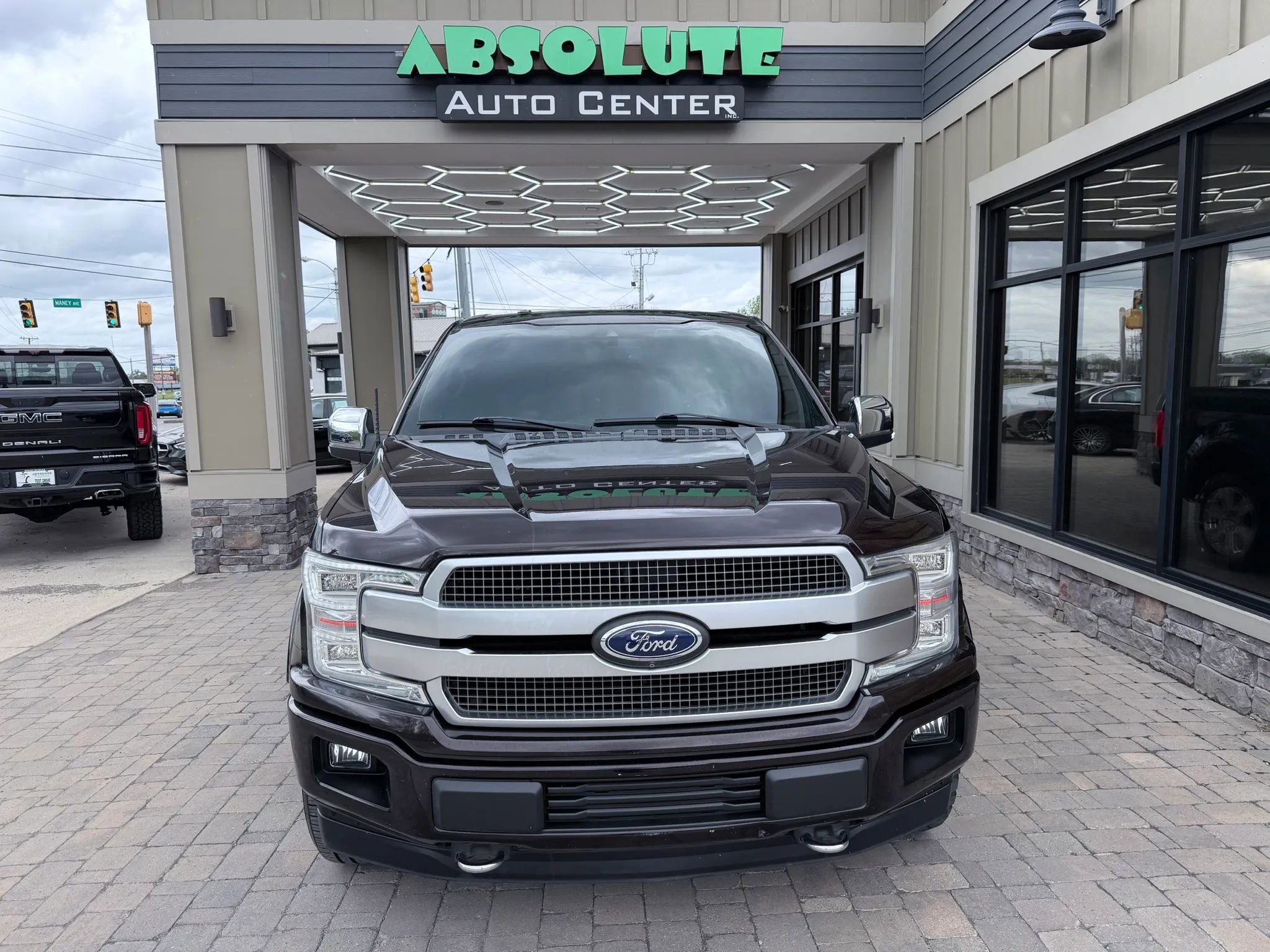 Used 2019 Ford F150 Platinum w/ Equipment Group 701A Luxury image 56