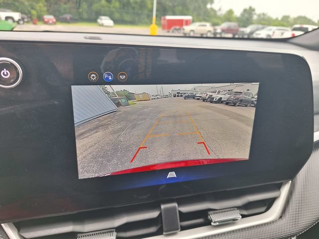 Used 2026 Chevrolet Equinox LT AWD/4WD image 23