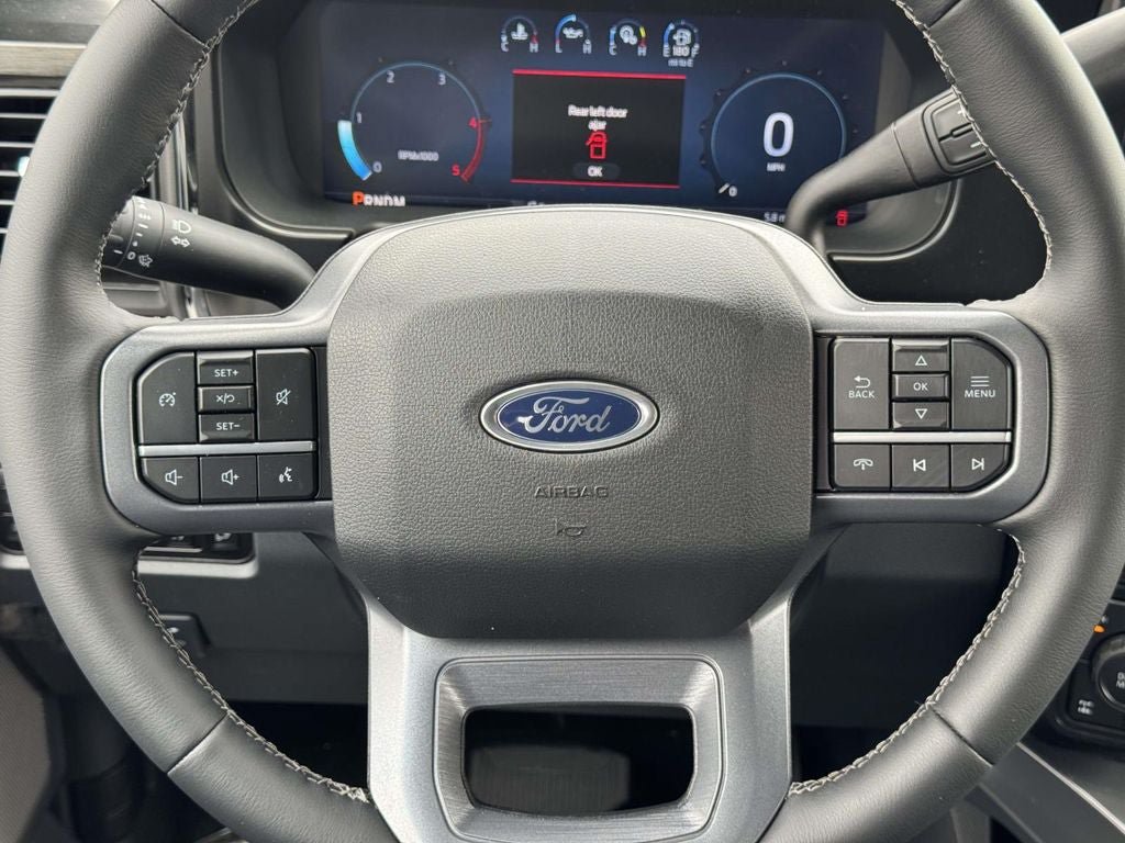 New 2026 Ford F250 Lariat w/ Chrome Package AWD/4WD image 17