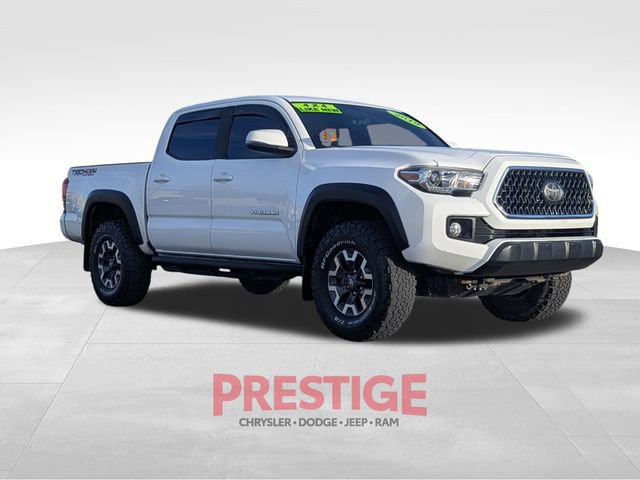 Used 2019 Toyota Tacoma TRD Off-Road image 4