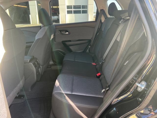Used 2023 Nissan Rogue SV AWD/4WD image 28