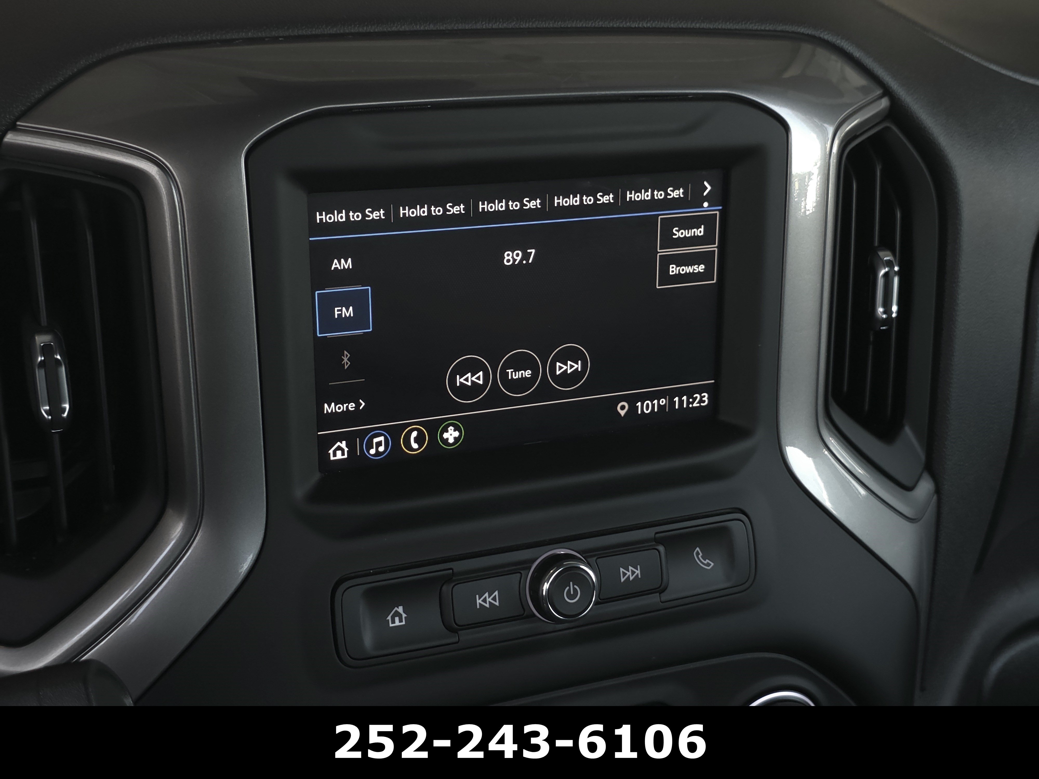 Used 2025 Chevrolet Silverado 1500 W/T RWD image 16
