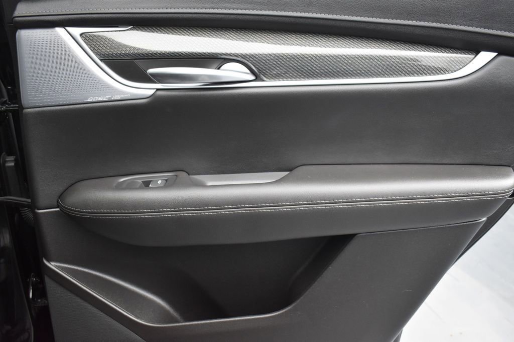 Used 2023 Cadillac XT5 Sportv w/ LPO, Floor Liner Package AWD/4WD image 29