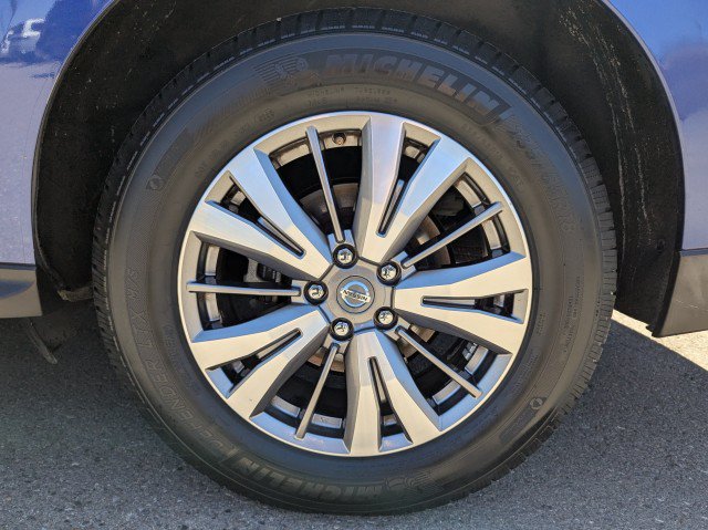 Used 2020 Nissan Pathfinder SL AWD/4WD image 26