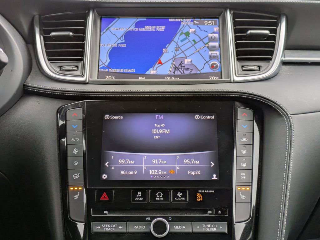 Used 2019 INFINITI QX50 Essential w/ Premium Heat Package image 19