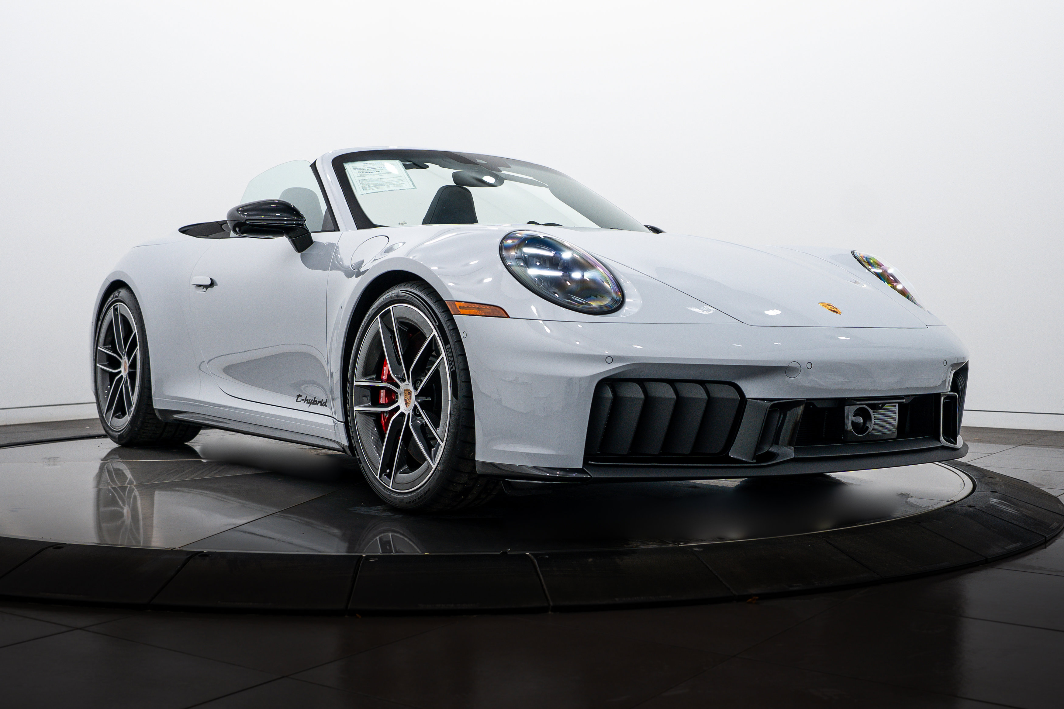 Used 2026 Porsche 911 Carrera GTS image 9