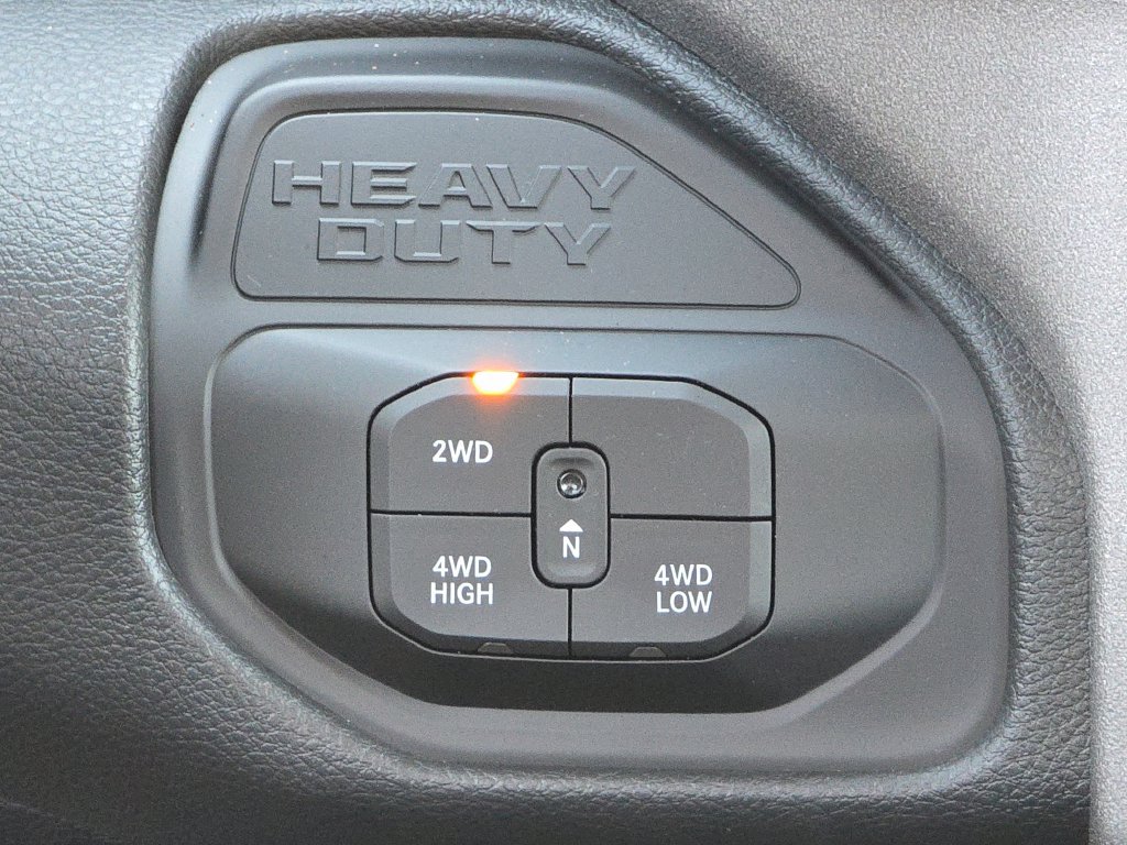 New 2026 RAM 5500 Tradesman w/ Chrome Appearance Group AWD/4WD image 31