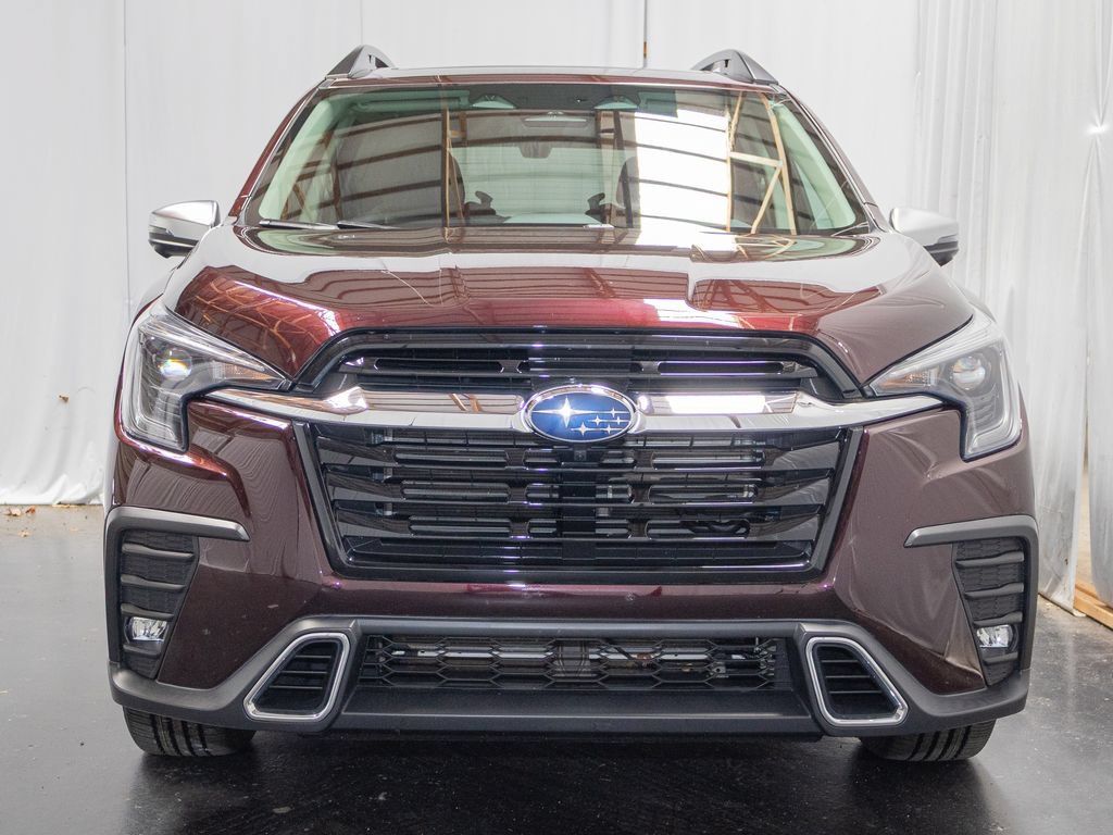 Used 2023 Subaru Ascent Touring AWD/4WD image 2