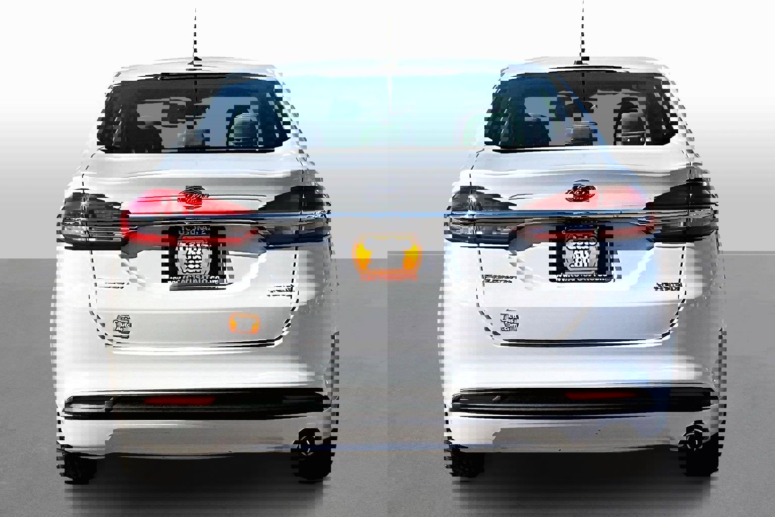 Used 2017 Ford Fusion S image 4