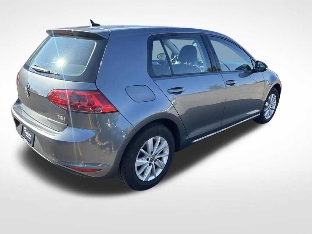 Used 2016 Volkswagen Golf S FWD image 12
