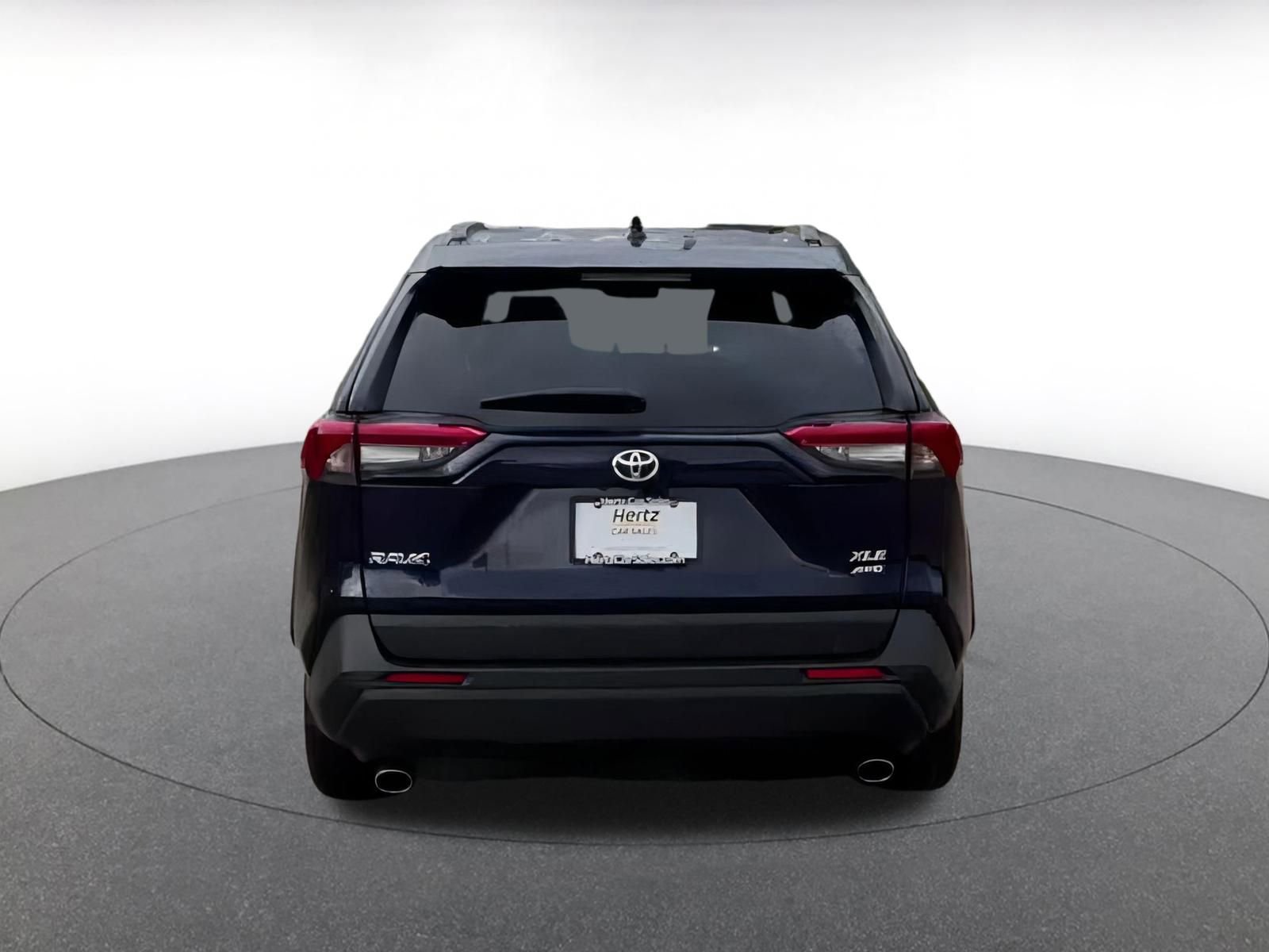 Used 2025 Toyota RAV4 XLE image 11