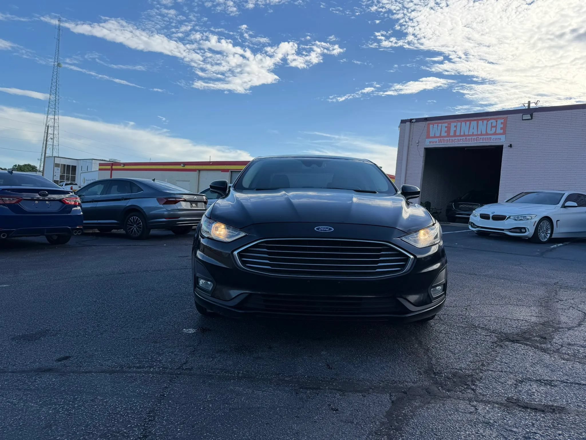 Used 2019 Ford Fusion SE w/ Equipment Group 151A FWD image 8