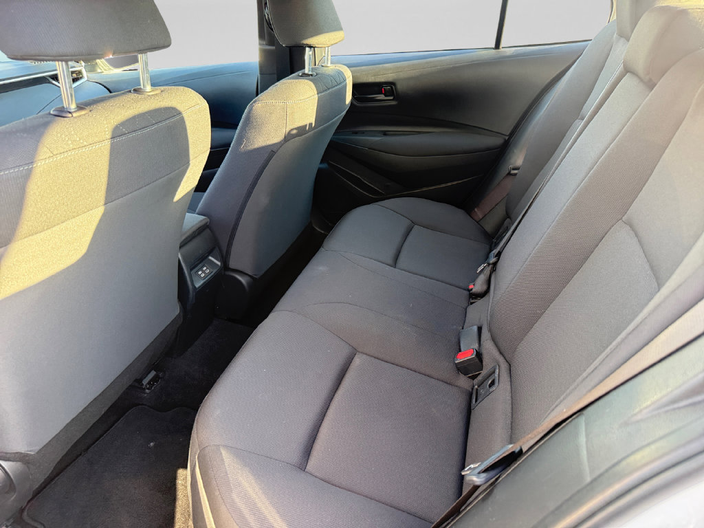 Used 2023 Toyota Corolla LE FWD image 31