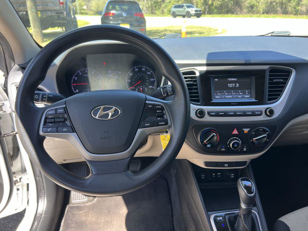 Used 2019 Hyundai Accent SE image 12