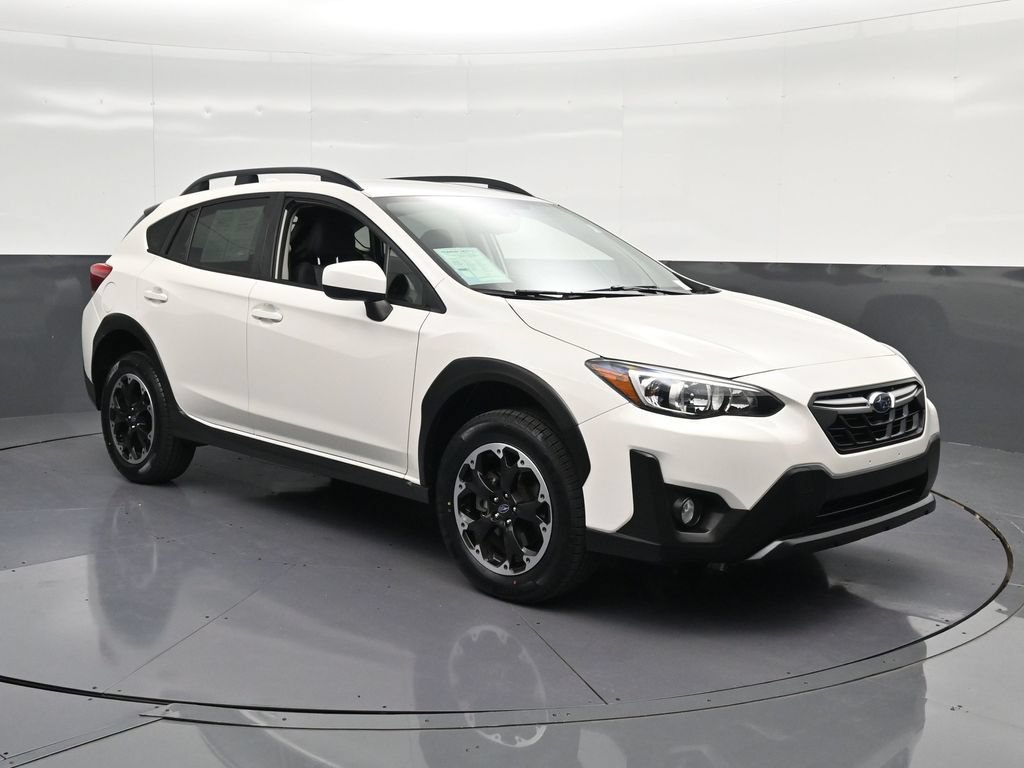 Used 2023 Subaru Crosstrek 2.0i Premium AWD/4WD image 5