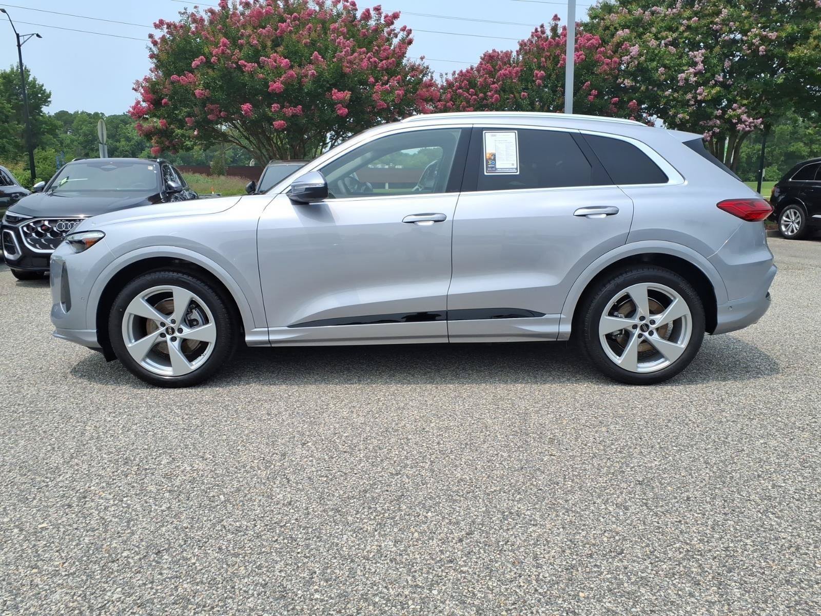 Used 2025 Audi Q5 Prestige AWD/4WD image 9