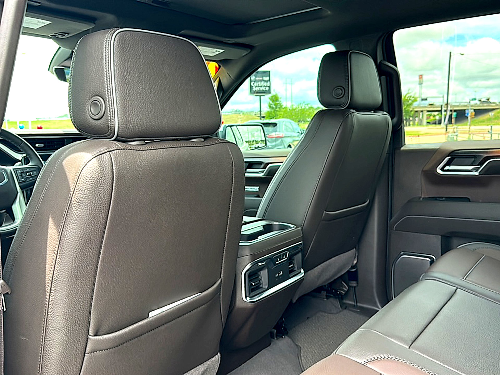 Used 2024 GMC Sierra 1500 Denali w/ Denali Reserve Package RWD image 18