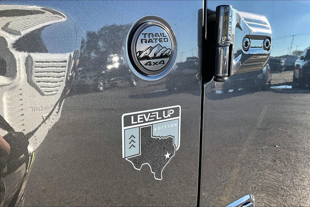 New 2025 Jeep Wrangler Sahara image 15