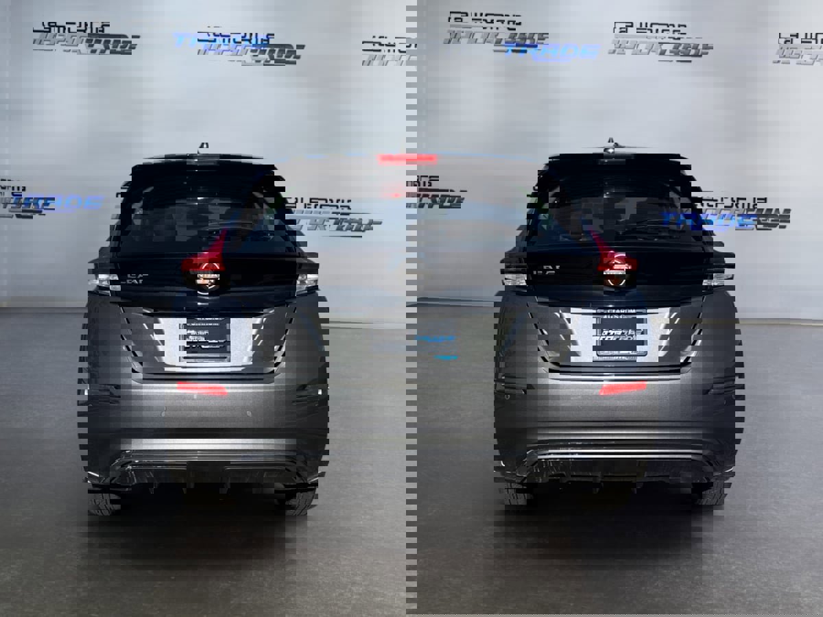 Used 2024 Nissan Leaf S image 6