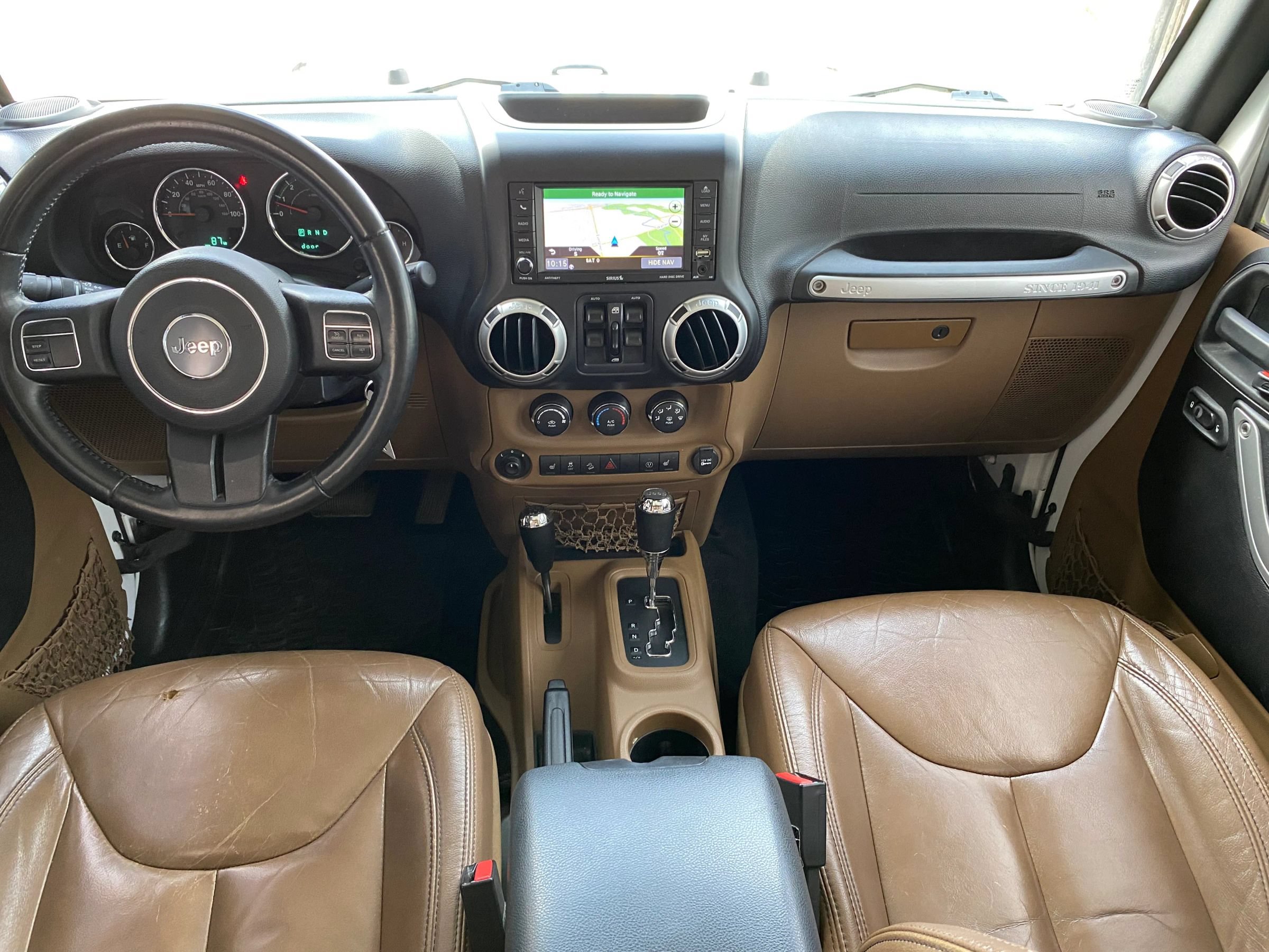 Used 2015 Jeep Wrangler Unlimited Sahara w/ Mopar Chrome Edition Group AWD/4WD image 4