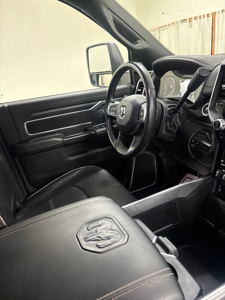 Used 2024 RAM 3500 Laramie w/ Sport Appearance Package AWD/4WD image 26