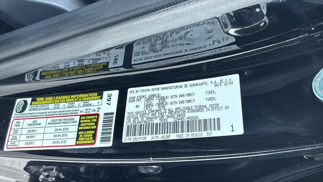 Used 2025 Toyota Tacoma SR5 AWD/4WD image 35