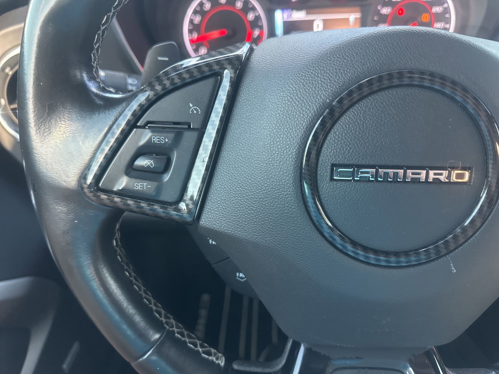 Used 2017 Chevrolet Camaro LT w/ Technology Package RWD image 22