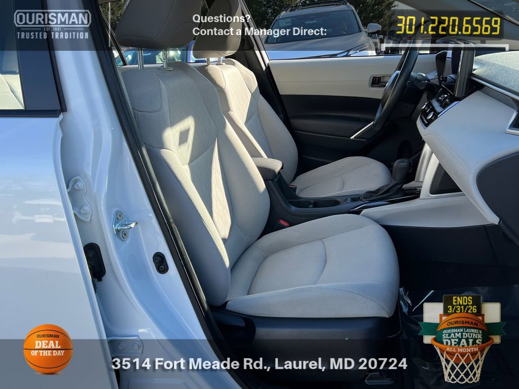 Used 2024 Toyota Corolla Cross L image 20