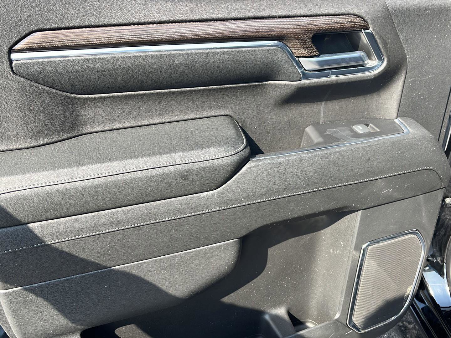 Used 2024 Chevrolet Silverado 1500 LT AWD/4WD image 21