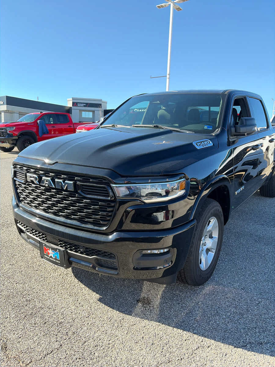 Used 2025 RAM 1500 Big Horn AWD/4WD image 12