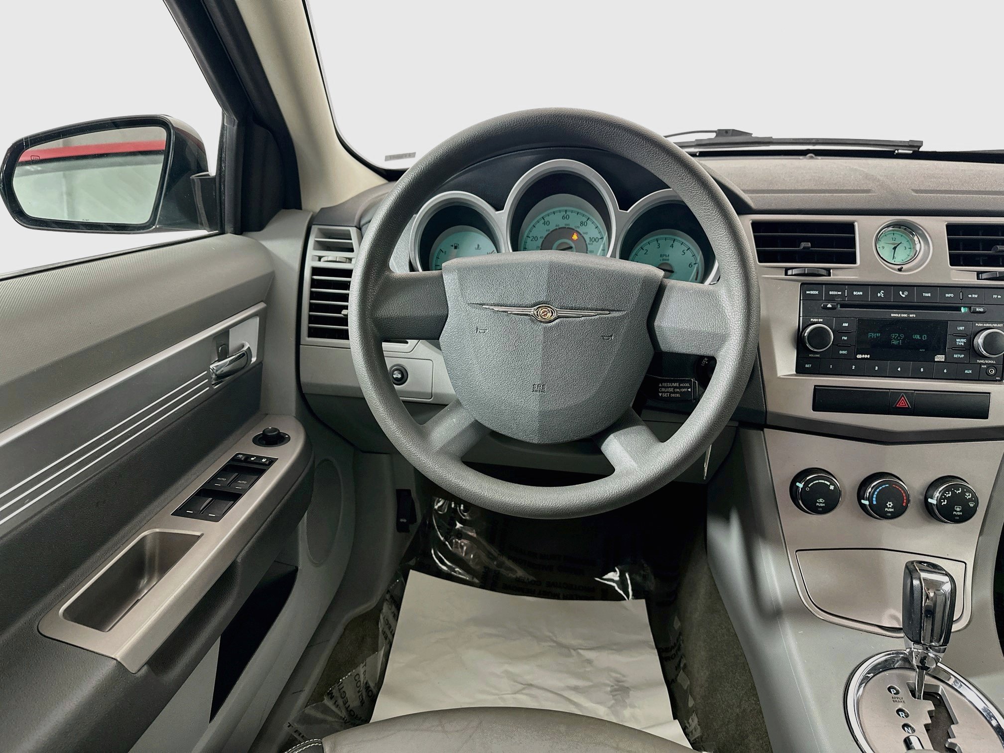 Used 2008 Chrysler Sebring Touring FWD image 20