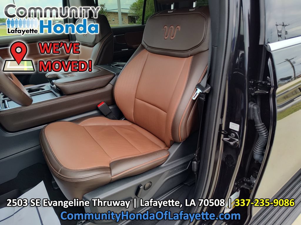 Used 2025 Ford Expedition Max King Ranch AWD/4WD image 25