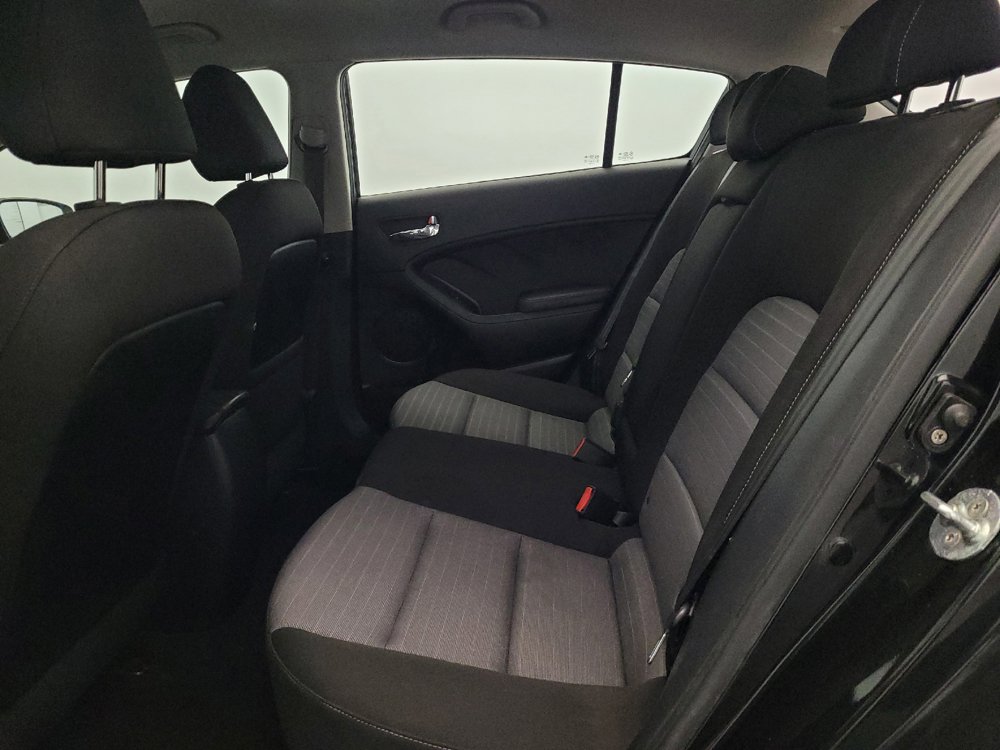 Used 2016 Kia Forte LX FWD image 18