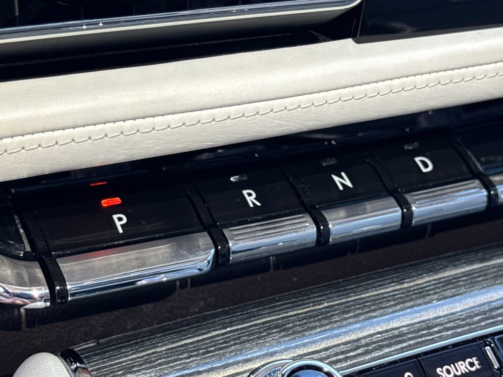 Used 2020 Lincoln Aviator Black Label w/ Dynamic Handling Package image 35