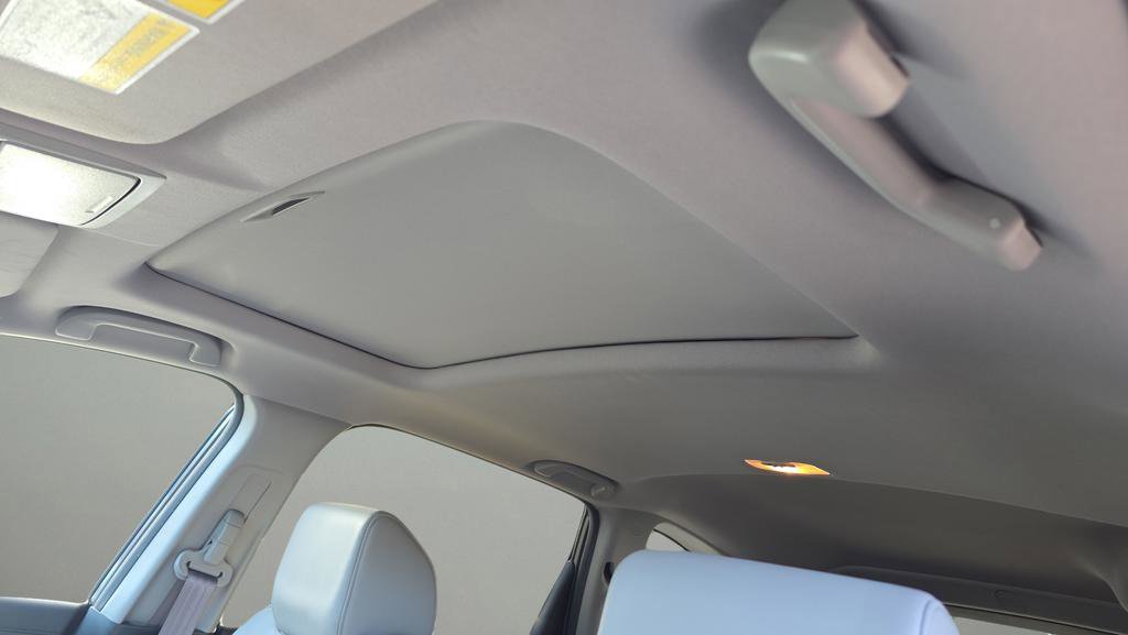 Used 2021 Honda CR-V EX-L image 12