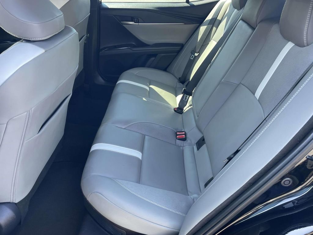 Used 2026 Toyota Camry SE FWD image 10